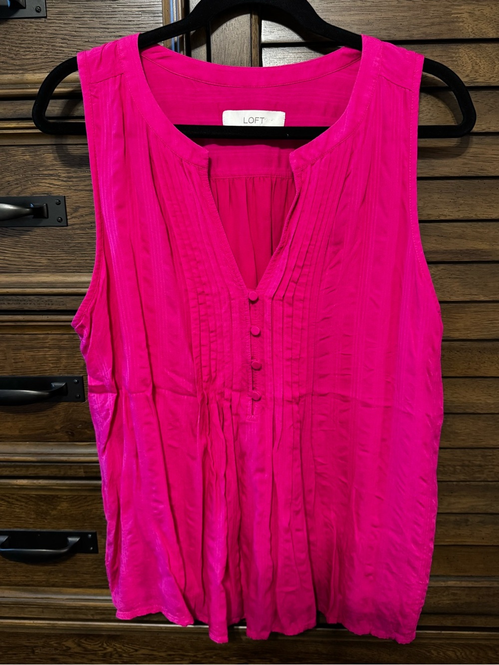 LOFT Sleeveless Pintuck Camisole - Fuchsia